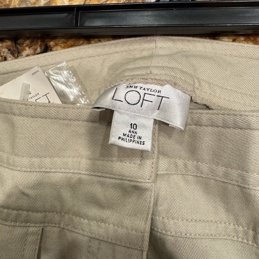 Ann Taylor Loft Flare-Leg Pants in Khaki - Picture 5 of 6